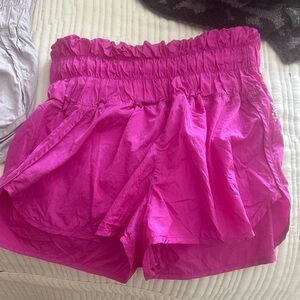 Free people movement The way home shorts fuscia